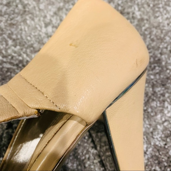 Banana Republic "Rocio" Heels Nude - Picture 5 of 9